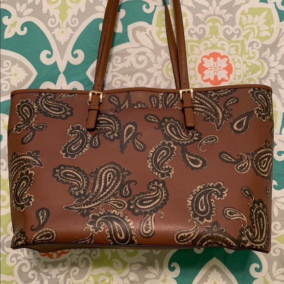Michael Kors Large Tote - Picture 3 of 4
